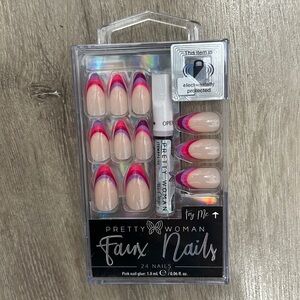 FAUX NAILS PRETTY WOMAN PINK TIPS